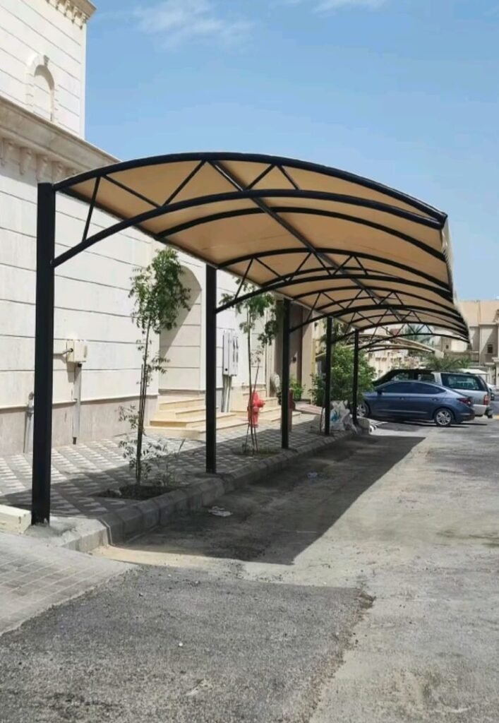 تركيب مظلات سيارات حديثة في الخبر