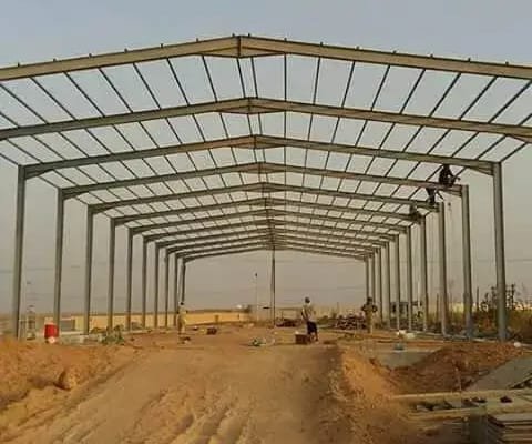أعمال بناء هناجر ومستودعات في الخبر